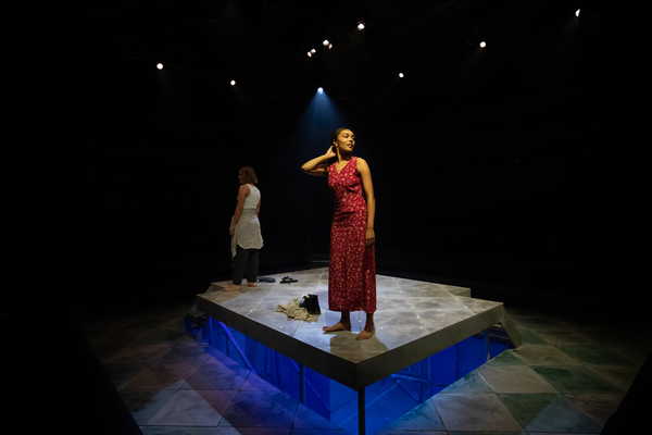 Photos: First Look at THE SWELL World Premiere at Orange Tree Theatre 