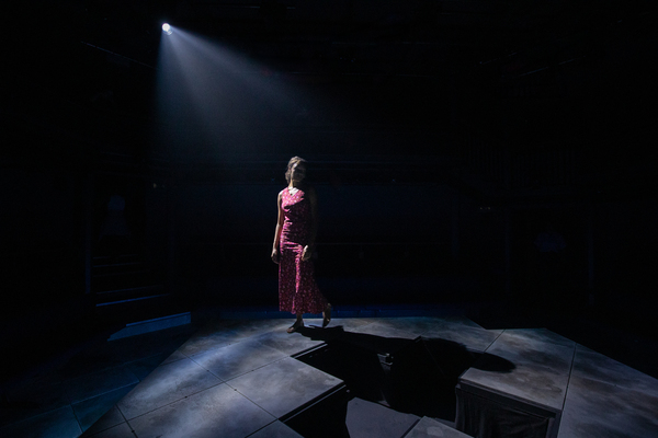 Photos: First Look at THE SWELL World Premiere at Orange Tree Theatre Image