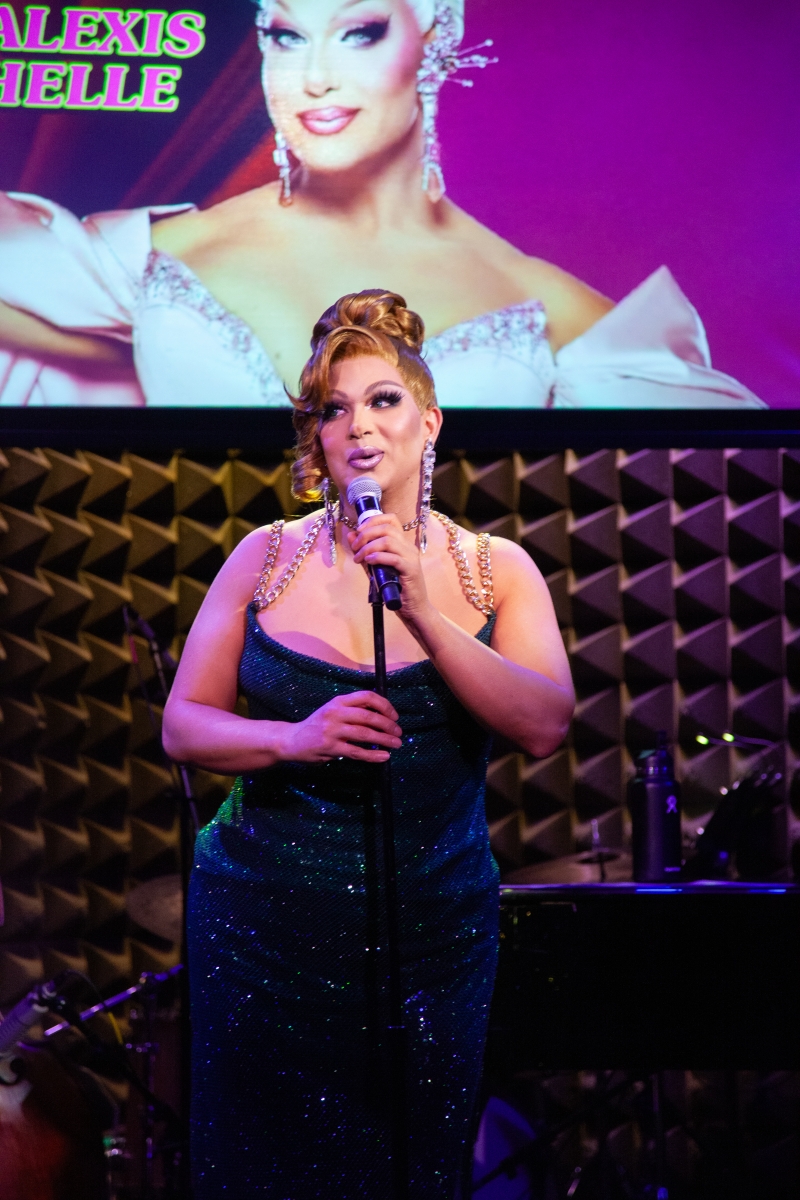 Review: ALEXIS MICHELLE Aces Joe's Pub Debut Image