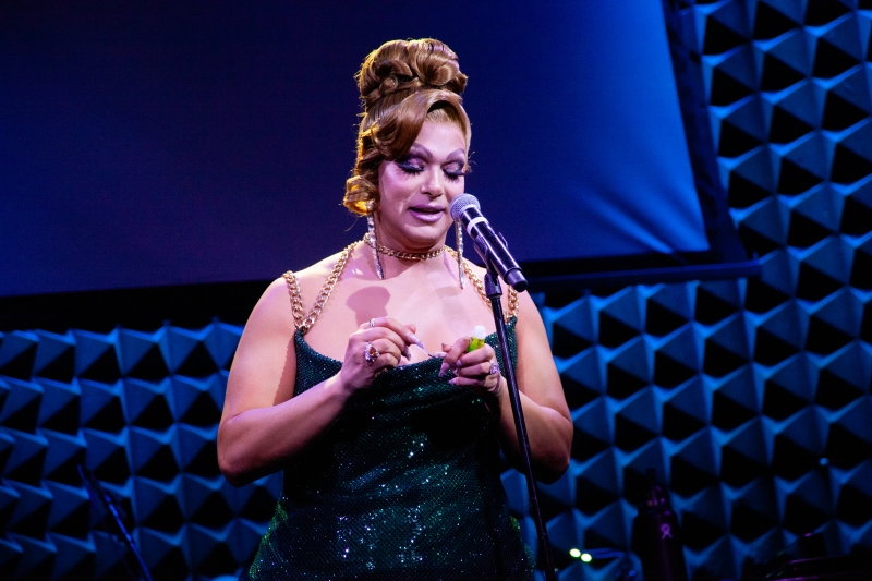 Review: ALEXIS MICHELLE Aces Joe's Pub Debut Image