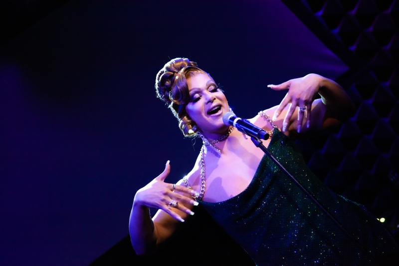 Review: ALEXIS MICHELLE Aces Joe's Pub Debut Image