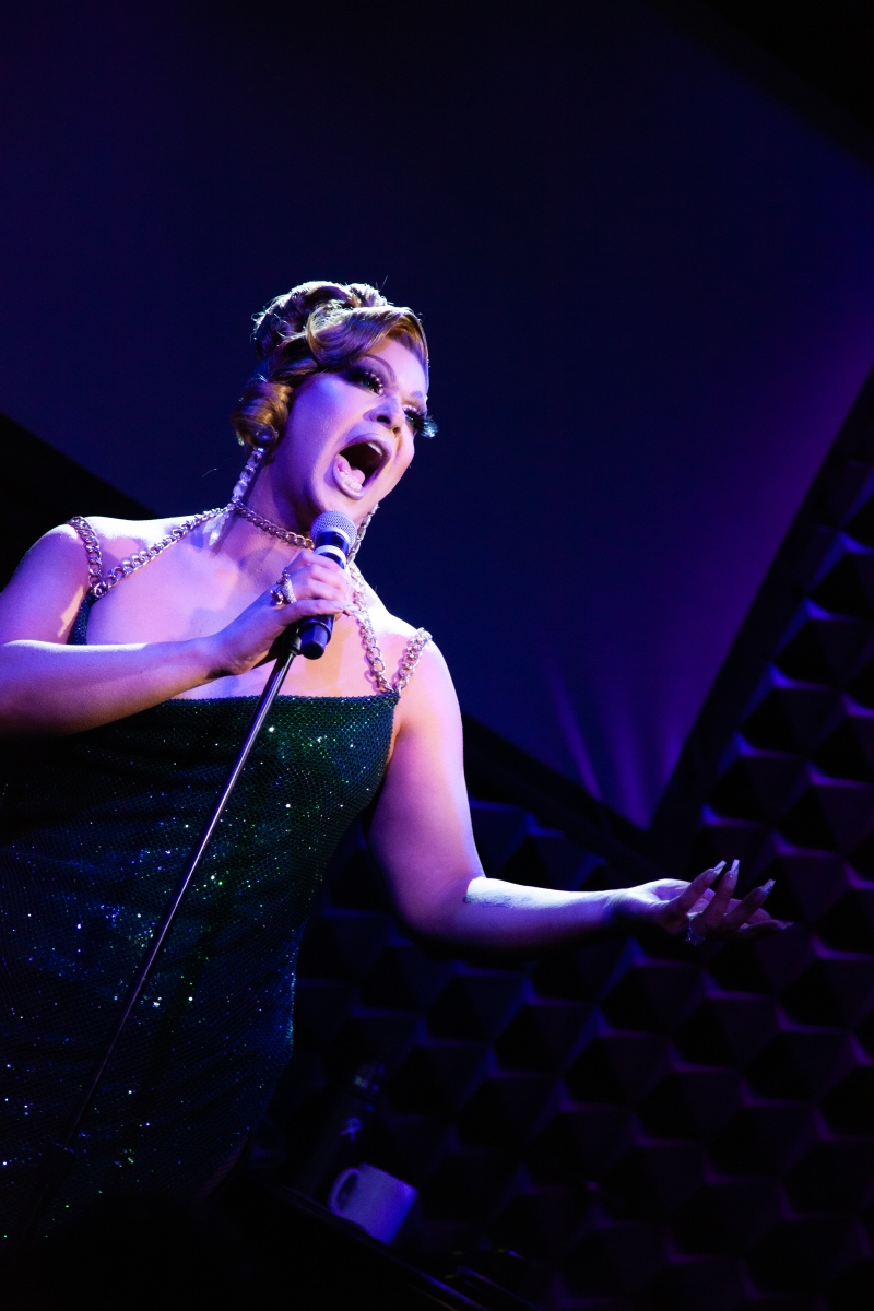 Review: ALEXIS MICHELLE Aces Joe's Pub Debut Image
