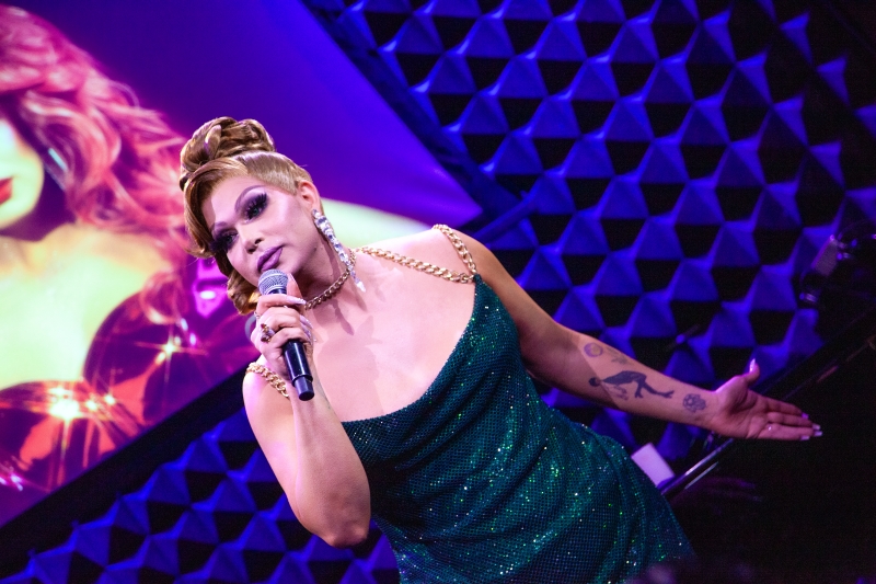 Review: ALEXIS MICHELLE Aces Joe's Pub Debut Image
