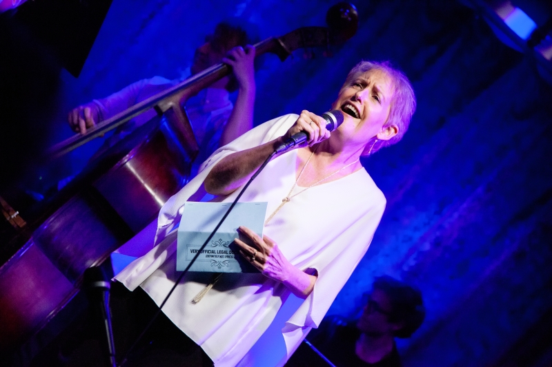 Review: Robbie Rozelle Returns To Birdland Theater With BRING ME GIANTS Image