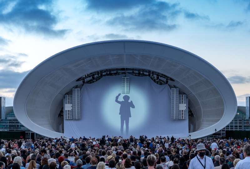 Review: The San Diego Symphony Opens Summer Season at San Diego's Rady Shell Image