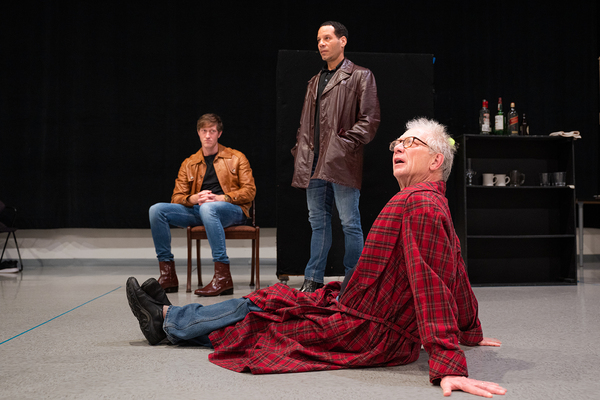 Photos: In Rehearsal For NO MAN'S LAND At Steppenwolf Theatre Company Image