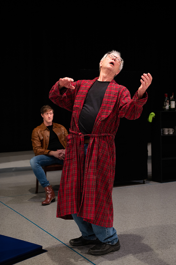 Photos: In Rehearsal For NO MAN'S LAND At Steppenwolf Theatre Company 