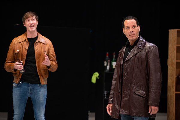 Photos: In Rehearsal For NO MAN'S LAND At Steppenwolf Theatre Company Image