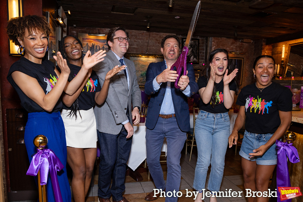 Photos: SIX Queens Raise a Glass at Bond 45's New Queen's Corner Image