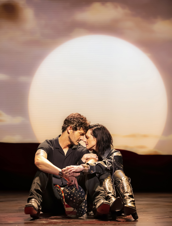Photos: Tony-Winner Lena Hall and Oliver Tompsett Lead IN DREAMS At Leeds Playhouse Image