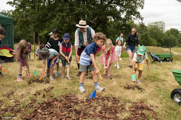 Photos: First Look at PADDINGTON LO-COMMOTION at Blenheim Palace  Image