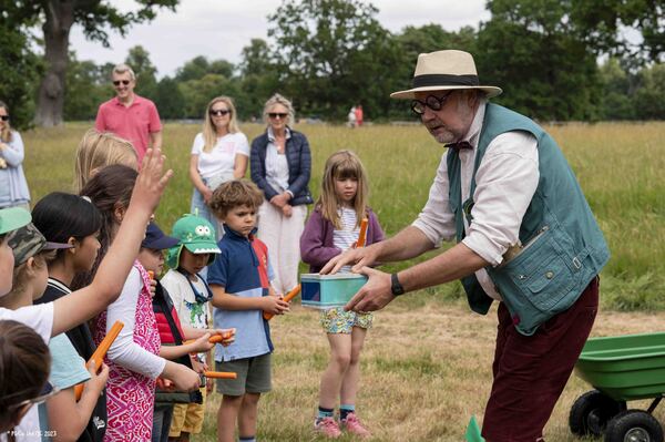 Photos: First Look at PADDINGTON LO-COMMOTION at Blenheim Palace Image