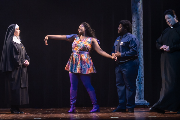 Photos: First Look at MTVarts' SISTER ACT Image