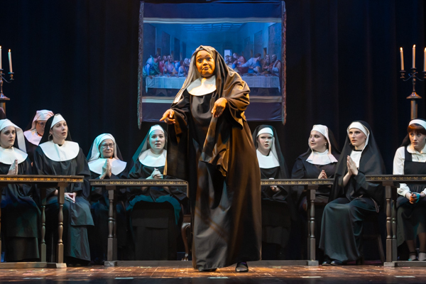 Photos: First Look at MTVarts' SISTER ACT Image