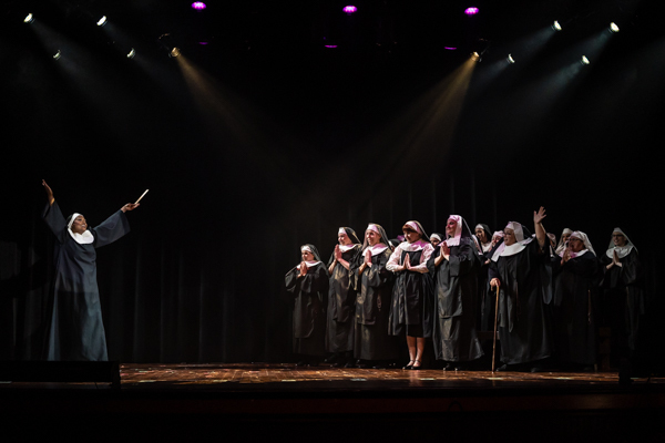 Photos: First Look at MTVarts' SISTER ACT Image