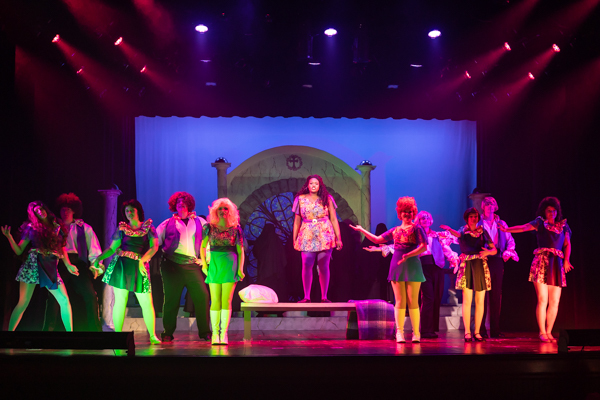 Photos: First Look at MTVarts' SISTER ACT Image