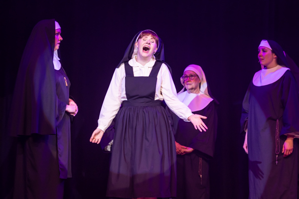 Photos: First Look at MTVarts' SISTER ACT Image