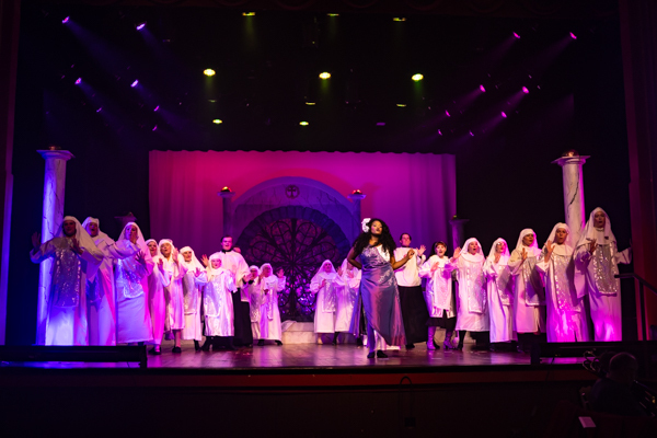 Photos: First Look at MTVarts' SISTER ACT Image