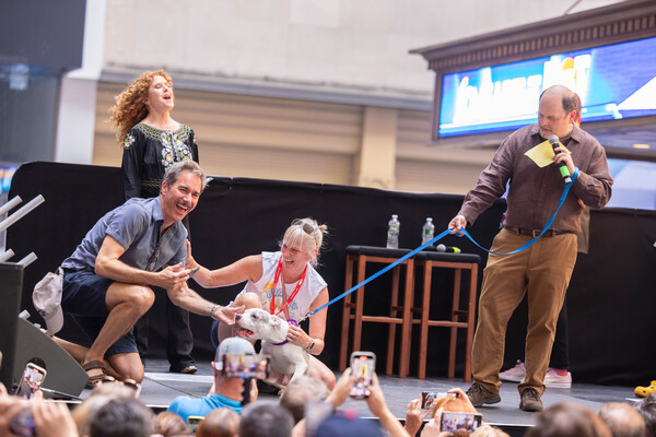Photos: Inside the 25th Annual BROADWAY BARKS Adoption Event Image