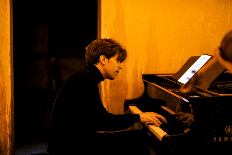 Review: ELDBJØRG HEMSING PERFORMS 'ARCTIC' AT DEATH OF CLASSICAL at Green-Wood Cemetery Image