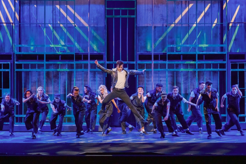 Review: ALL SHOOK UP at Crown Theatre Image