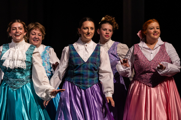 Photos: First Look at Hilliard Arts Council's MARY POPPINS Image