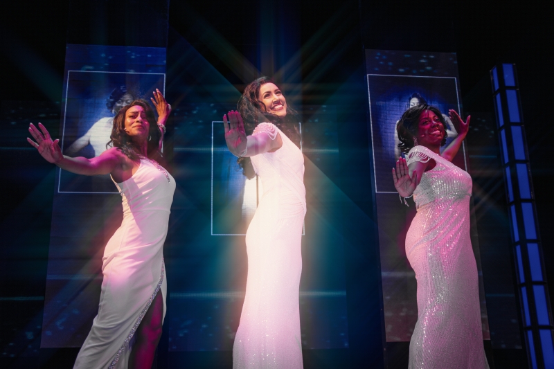 Review: DREAMGIRLS at New Theatre & Restaurant Image