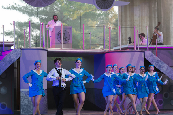 Photos: First Look at CATCH ME IF YOU CAN at Pinewood Performing Arts  Image