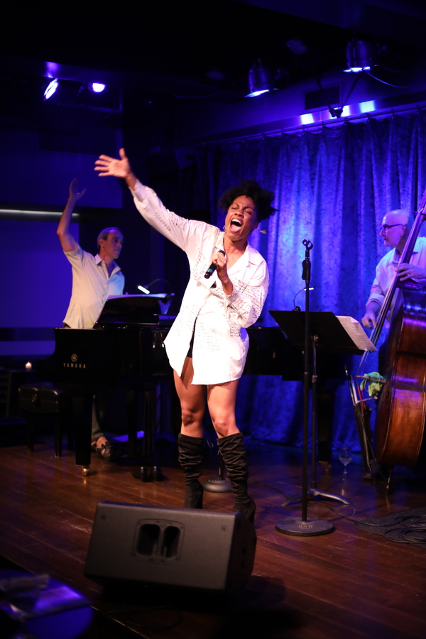 Photos: THE LINEUP WITH SUSIE MOSHER From July 11th Looking Good At Birdland Theater Image