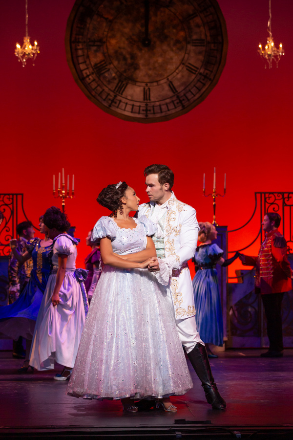 Photos: First Look at CINDERELLA at 5-Star Theatricals Image