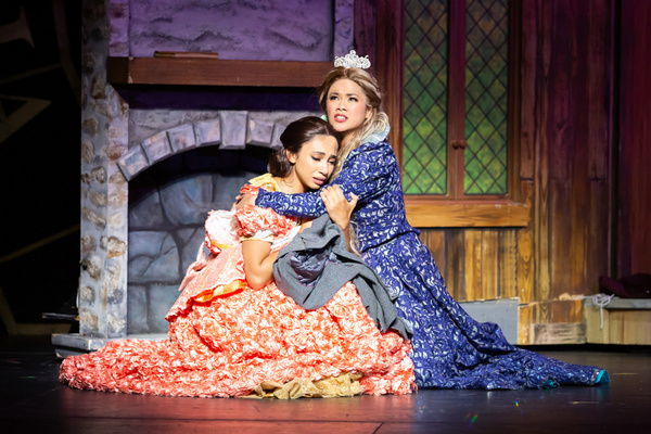 Photos: First Look at CINDERELLA at 5-Star Theatricals Image