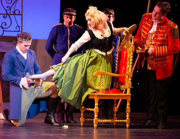 Photos: First Look at CINDERELLA at 5-Star Theatricals Image