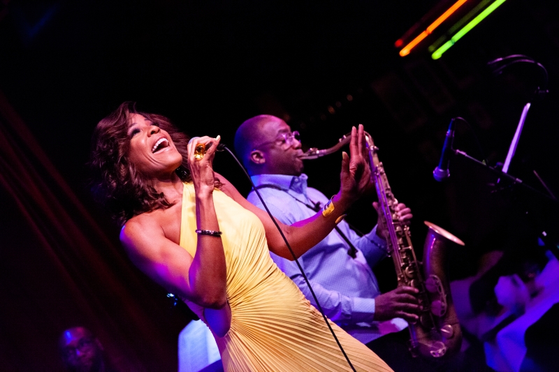 Review: NICOLE HENRY Packs The House For Birdland Debut Image