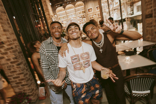 Photos: MJ Casts Meet Ahead of the Launch of National Tour Image