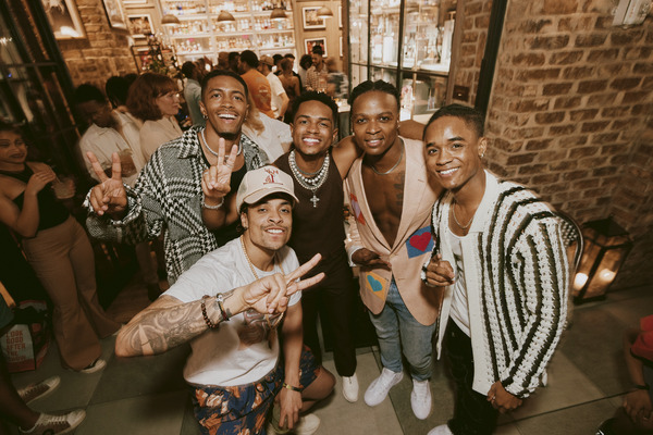 Photos: MJ Casts Meet Ahead of the Launch of National Tour Image