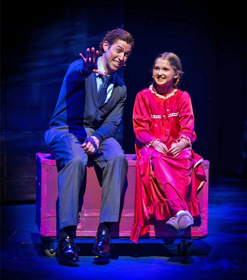Review: IRVING BERLIN'S WHITE CHRISTMAS at Theatre In The Park Image