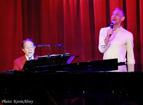 Photos: Steve Ross Returns To Birdland Image