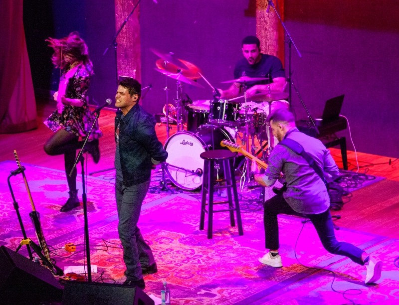 Review: AGE OF MADNESS Gives City Winery Rock And Roll Realness 