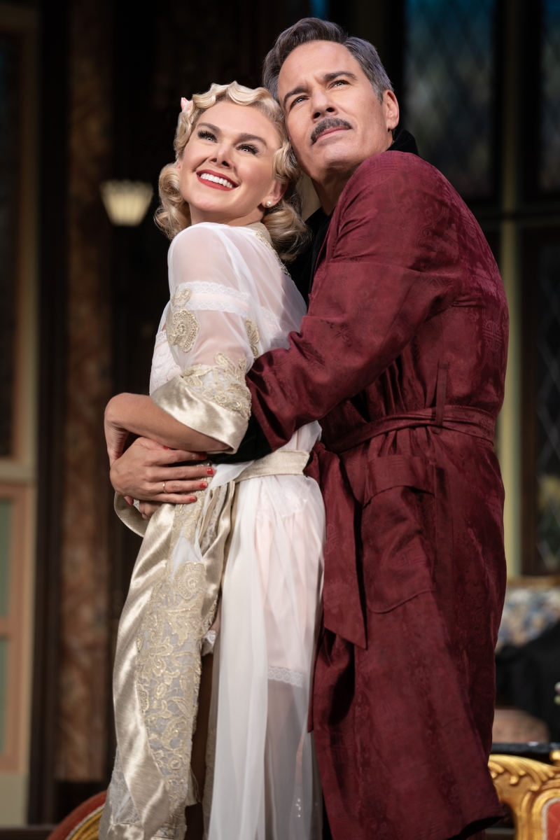 Interview: Award-Winning Playwright Sandy Rustin Makes Broadway Debut with THE COTTAGE Image