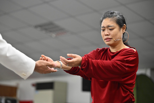 Photos: In Rehearsal For NEXT TO NORMAL in Taiwan Image
