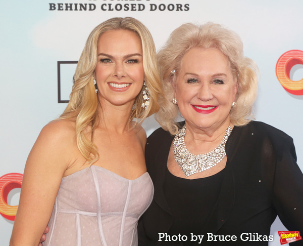 Photos: THE COTTAGE Cast Celebrates Opening Night Image