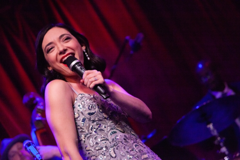 Review: JULIE SINGS JULE at Birdland Closes The Cabaret Deal For Julie Benko 