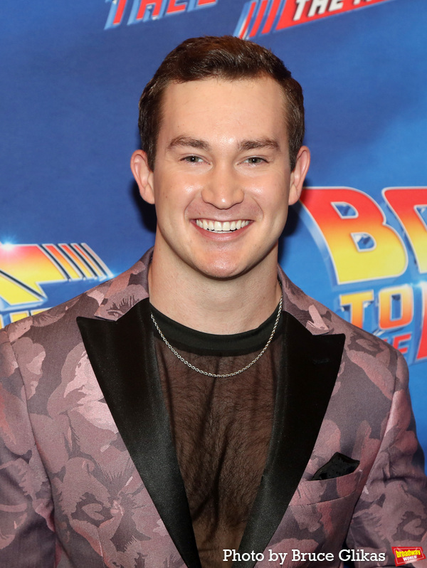 Photos: The Cast of BACK TO THE FUTURE Walks The Red Carpet For Their Gala Performance Image
