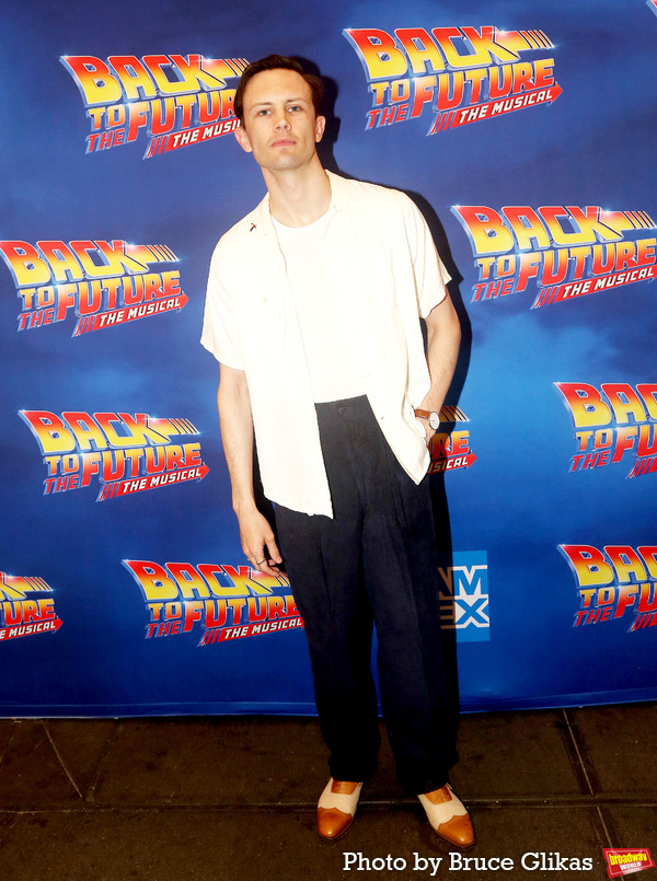 Photos: The Cast of BACK TO THE FUTURE Walks The Red Carpet For Their Gala Performance Image