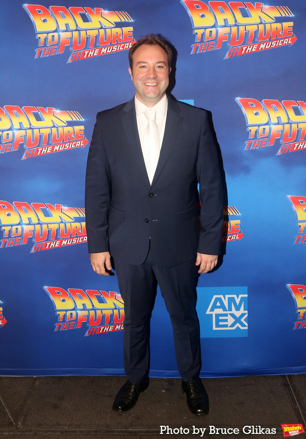 Photos: The Cast of BACK TO THE FUTURE Walks The Red Carpet For Their Gala Performance Image