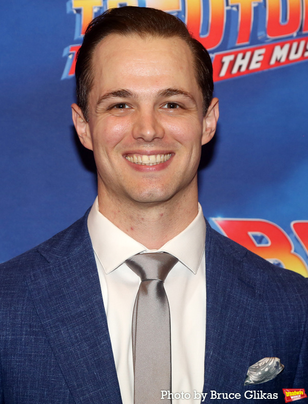 Photos: The Cast of BACK TO THE FUTURE Walks The Red Carpet For Their Gala Performance Image