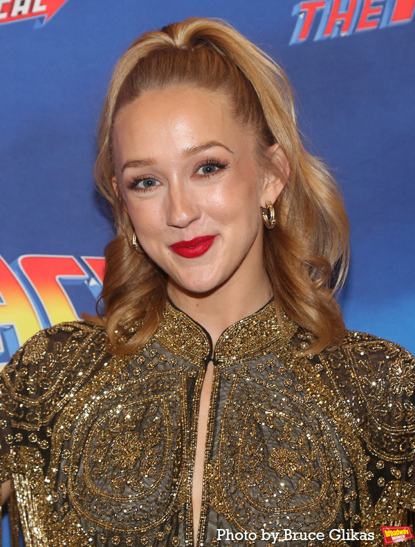 Photos: The Cast of BACK TO THE FUTURE Walks The Red Carpet For Their Gala Performance Image