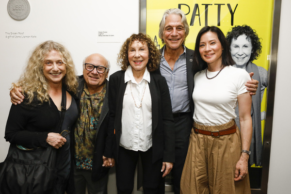 Carol Kane, Danny DeVito, Rhea Perlman, Tony Danza and Lucy Liu  Photo