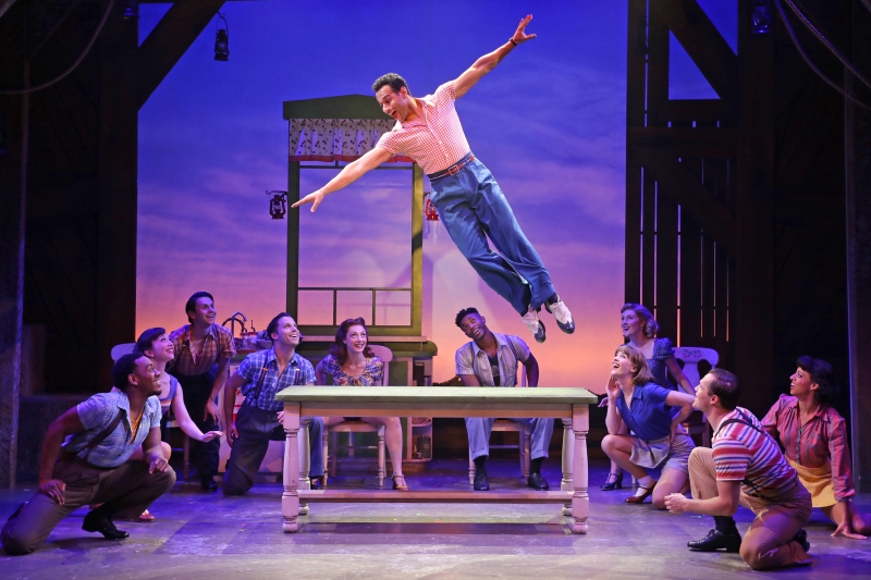 Review: World Premiere of SUMMER STOCK Opens To A Standing Ovation 