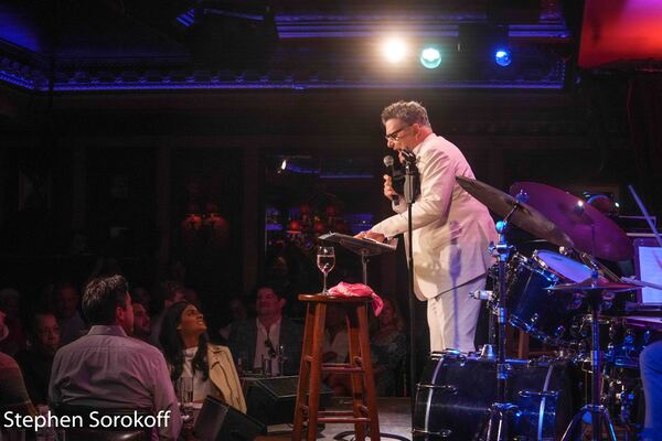 Photos: Isaac Mizrahi Performs at 54 Below Image